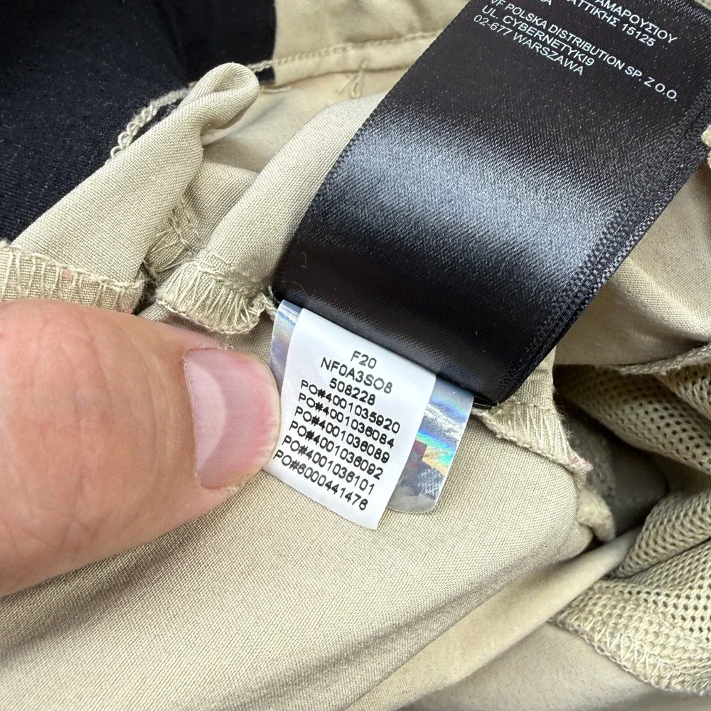 The North Face Convertible Pants Mens 34x30 Khaki Tan Zip Off Hiking NF0A3SO8